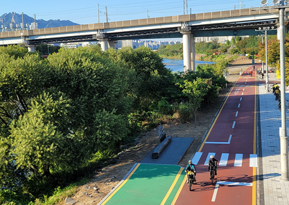 Jungnangcheon Bicycle Path