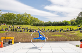 휠러스 (대형 훌라후프(Cyr wheel) 서커스 공연)