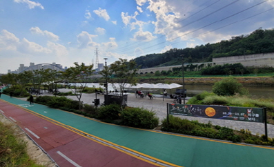 휴게 시설 및 그늘막